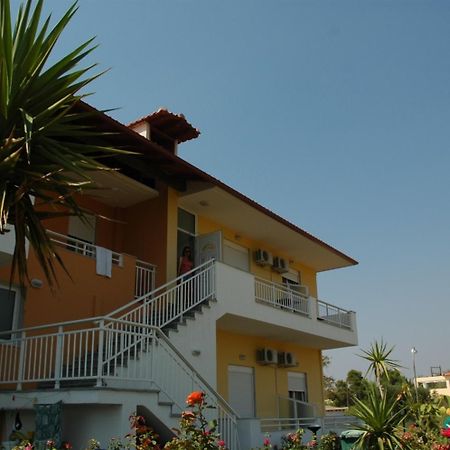 Estelle Hotel Геракини Экстерьер фото