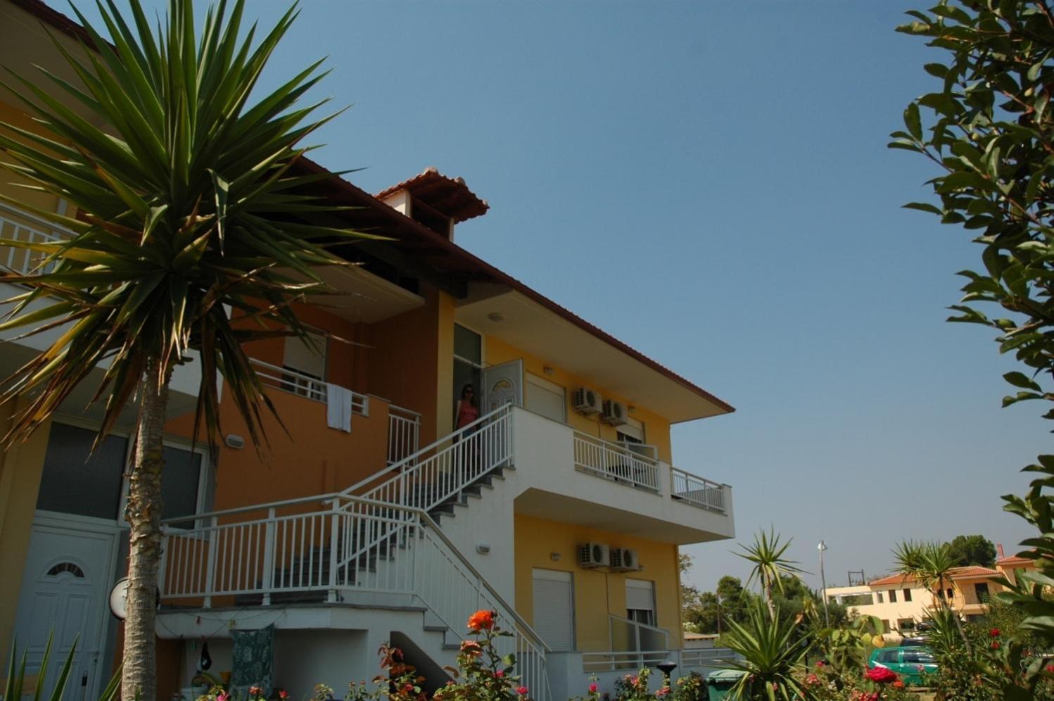 Estelle Hotel Геракини Экстерьер фото