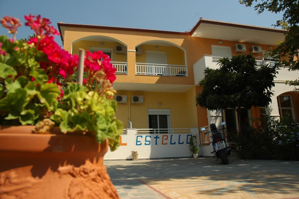 Estelle Hotel Геракини Экстерьер фото
